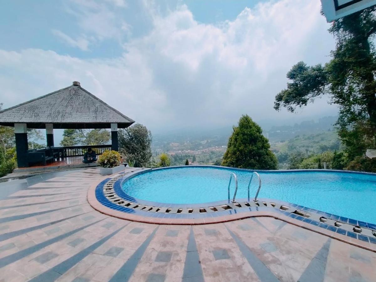 Villa Santika Puncak Pass Cimacan Eksteriør bilde