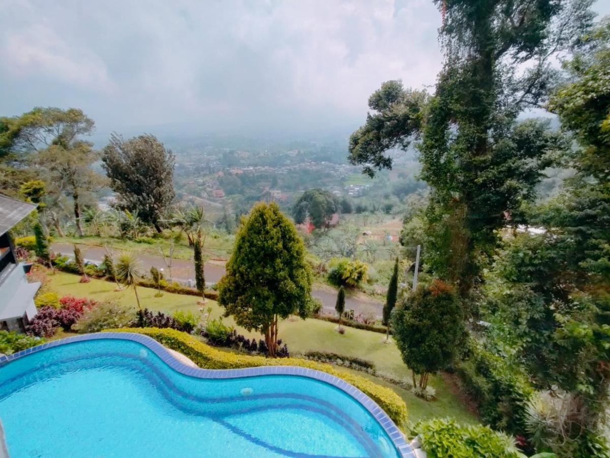 Villa Santika Puncak Pass Cimacan Eksteriør bilde